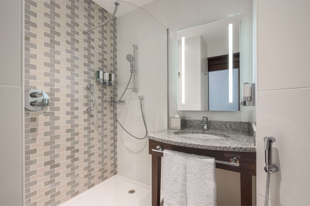 Дубай: Hampton by Hilton Dubai Al Barsha