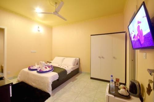 Атолл Алиф-Алиф: Ukulhas Stay
