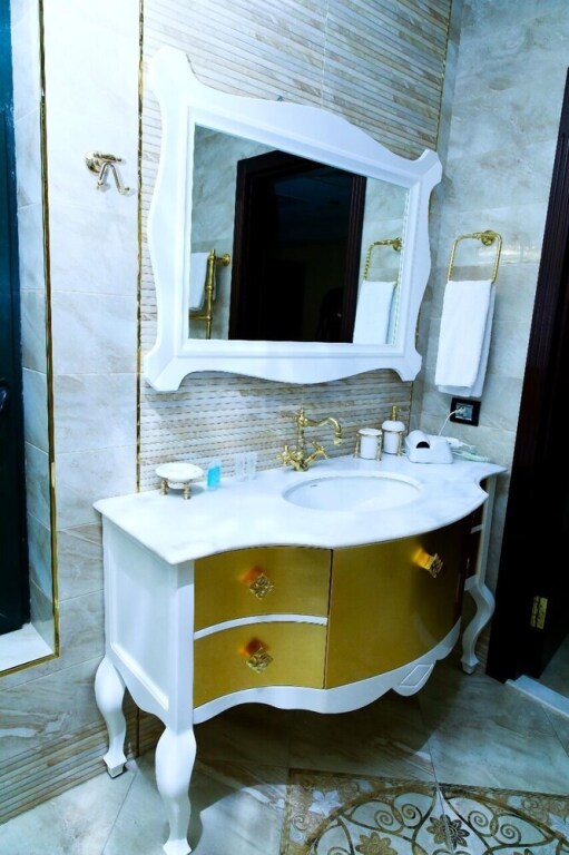 Баку: Отель Golden Shine