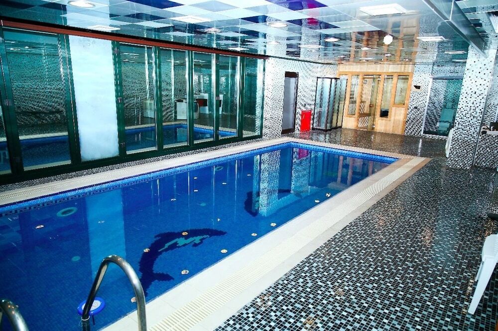 Баку: Отель Golden Shine