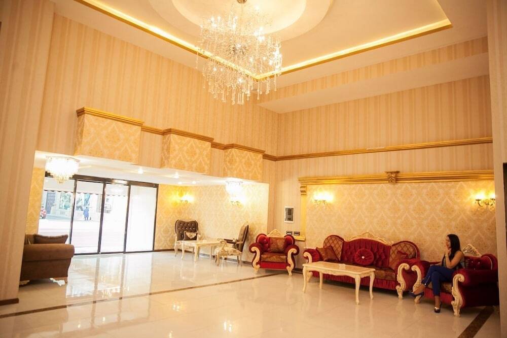Баку: Отель Golden Shine