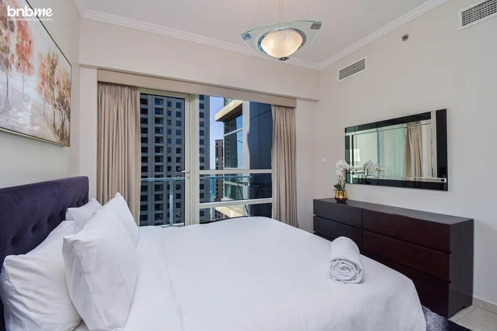 Дубай: 2B- Al Sahab 2 - 2806 by bnbme homes