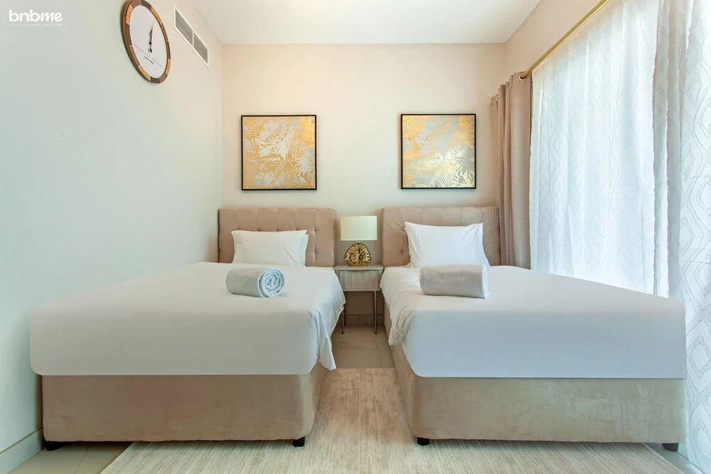 Дубай: 2B - Mag545 - 401 by bnbme Homes