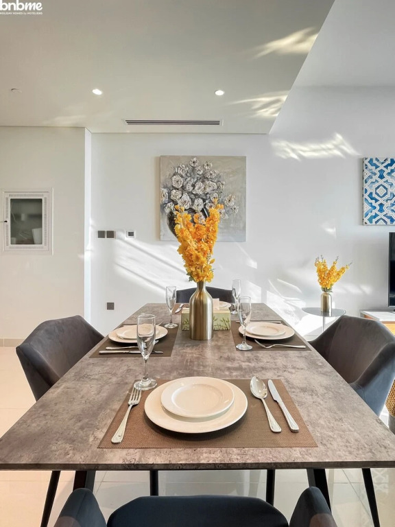 Дубай: 2B- Sunrisebay 1- 1603 by bnbme homes