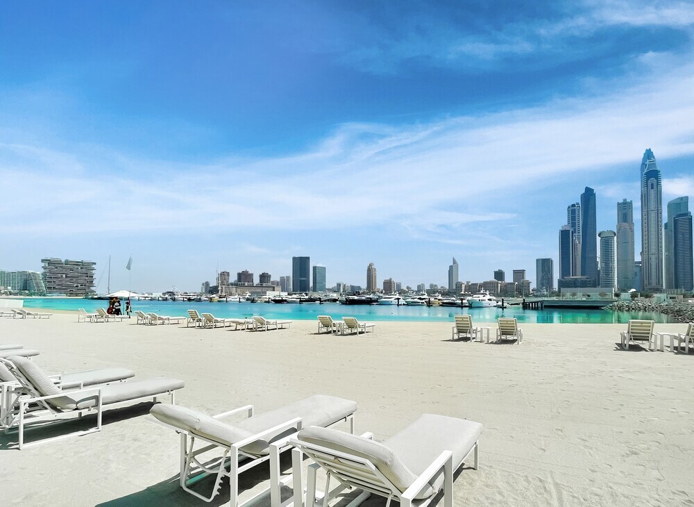 Дубай: 2B- Sunrisebay 1- 1603 by bnbme homes