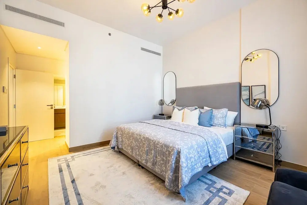 Дубай: Spacious 2BR La Cote B3 Port De La Mer