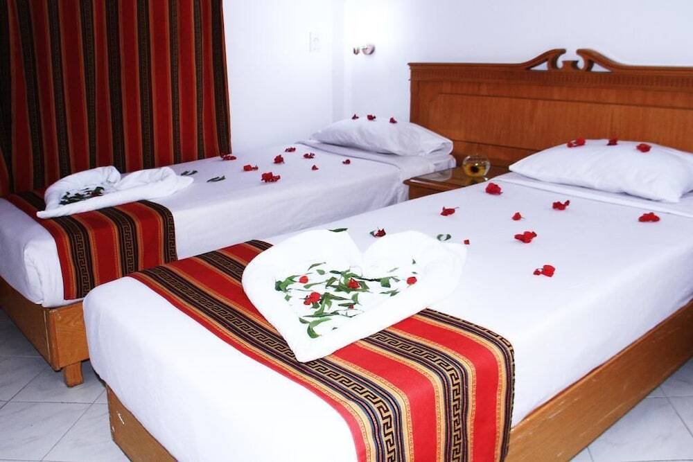 Шарм-эш-Шейх (Шарм-эль-Шейх): The Rock hotel