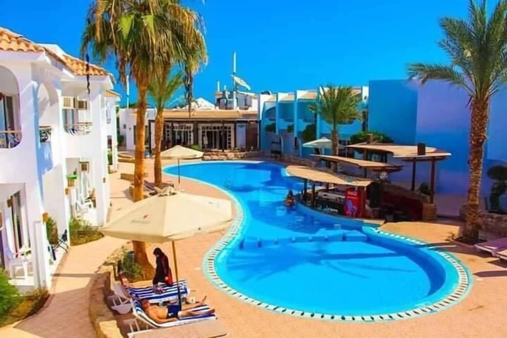 Шарм-эш-Шейх (Шарм-эль-Шейх): The Rock hotel