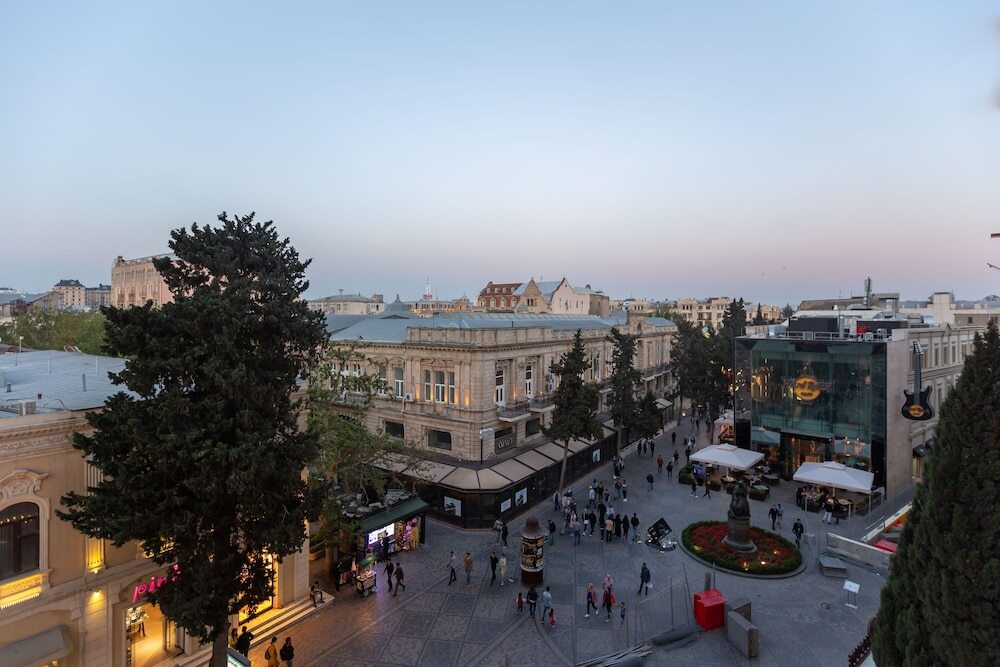 Баку: Baku City Hotel