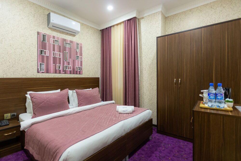 Баку: Baku City Hotel