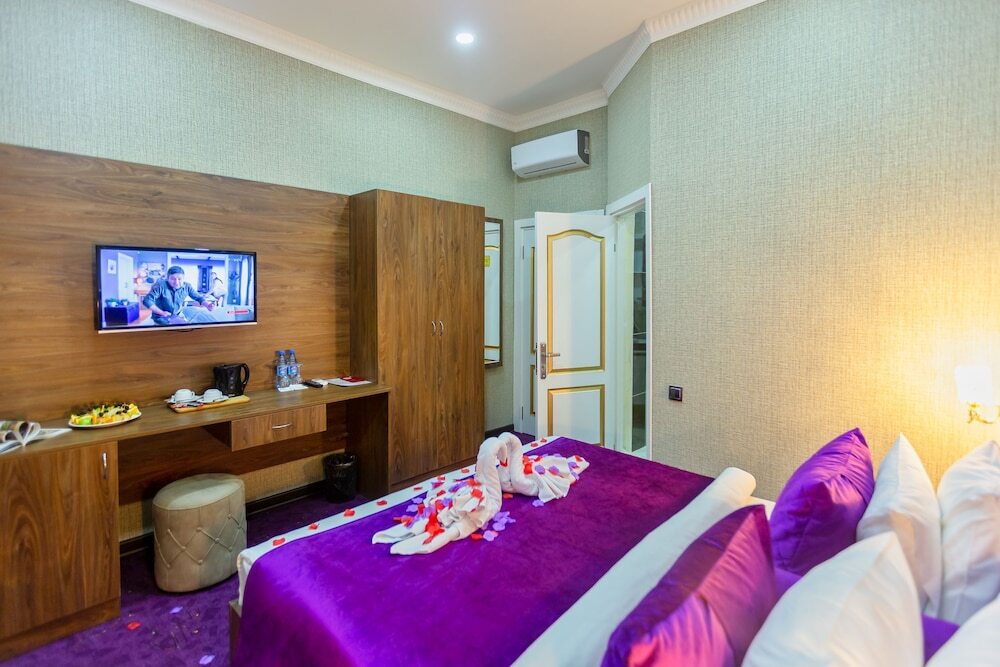 Баку: Baku City Hotel