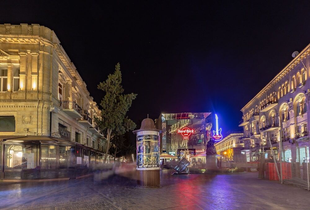 Баку: Baku City Hotel