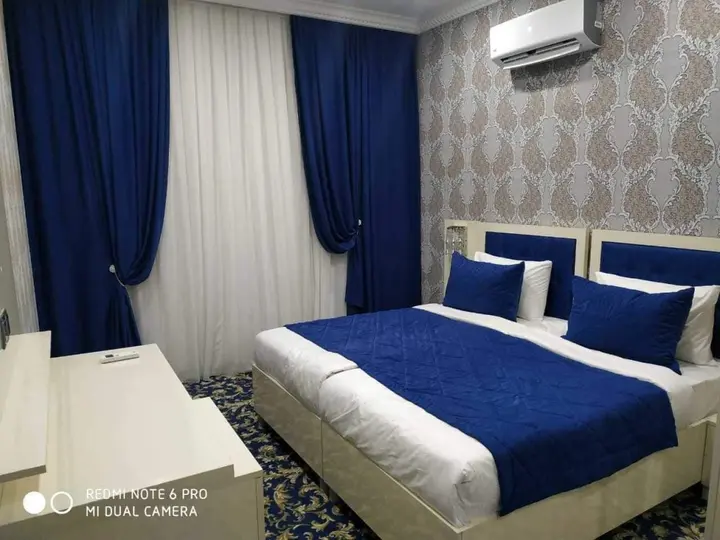 Баку: Baku City Hotel