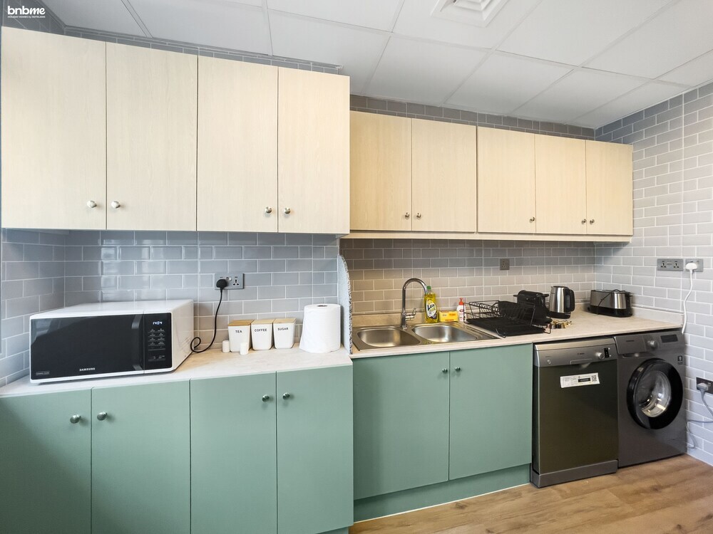 Дубай: 3B-Marina Wharf 1-1505 by bnbme homes