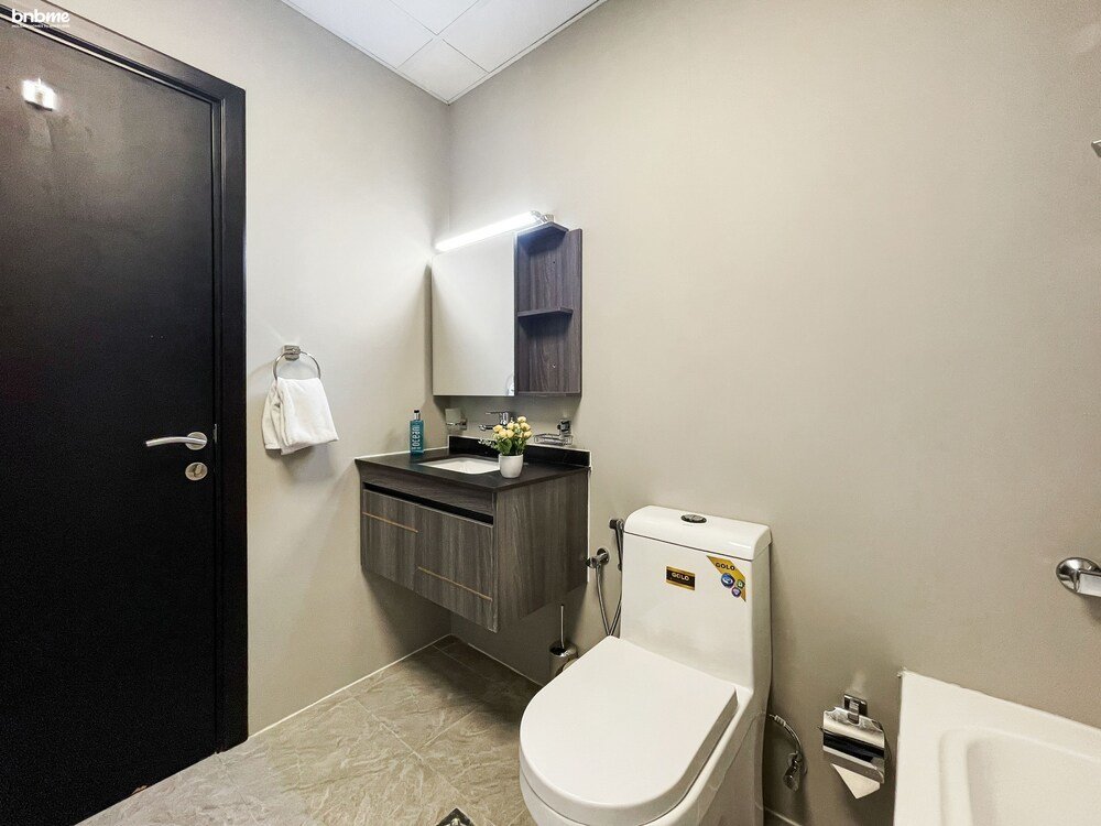 Дубай: 3B-Marina Wharf 1-1505 by bnbme homes