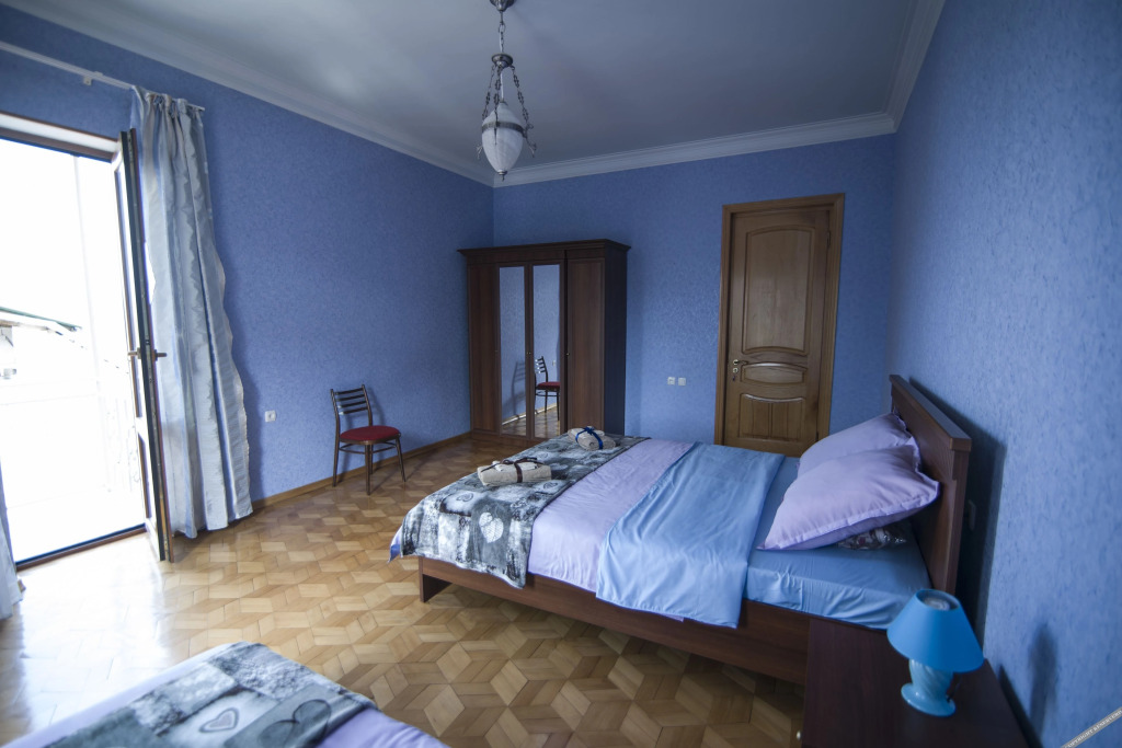 Тбилиси: G&G House