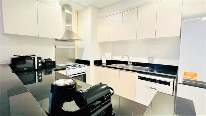 Дубай: Stunning 1bedroom apartment in Damac Hills