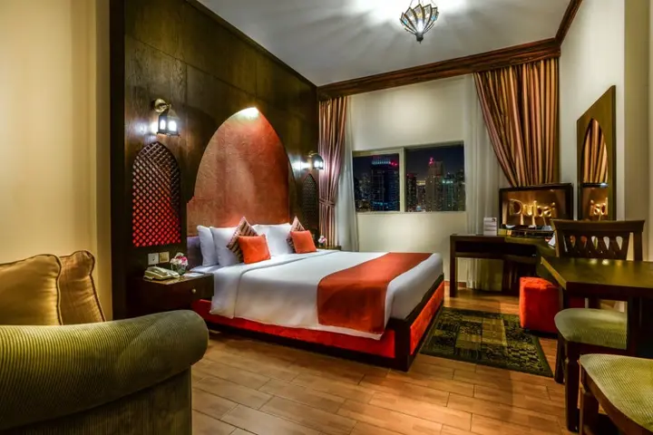 Дубай: TOP First Central Hotel Suites