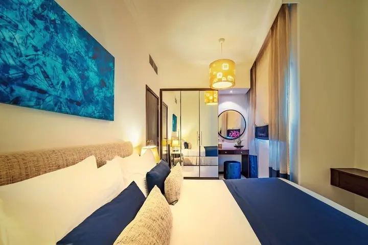 Дубай: TOP First Central Hotel Suites