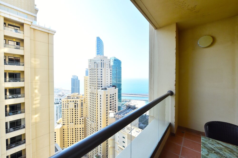 Дубай: JKN - Luxury 2 BR next to the JBR Beach