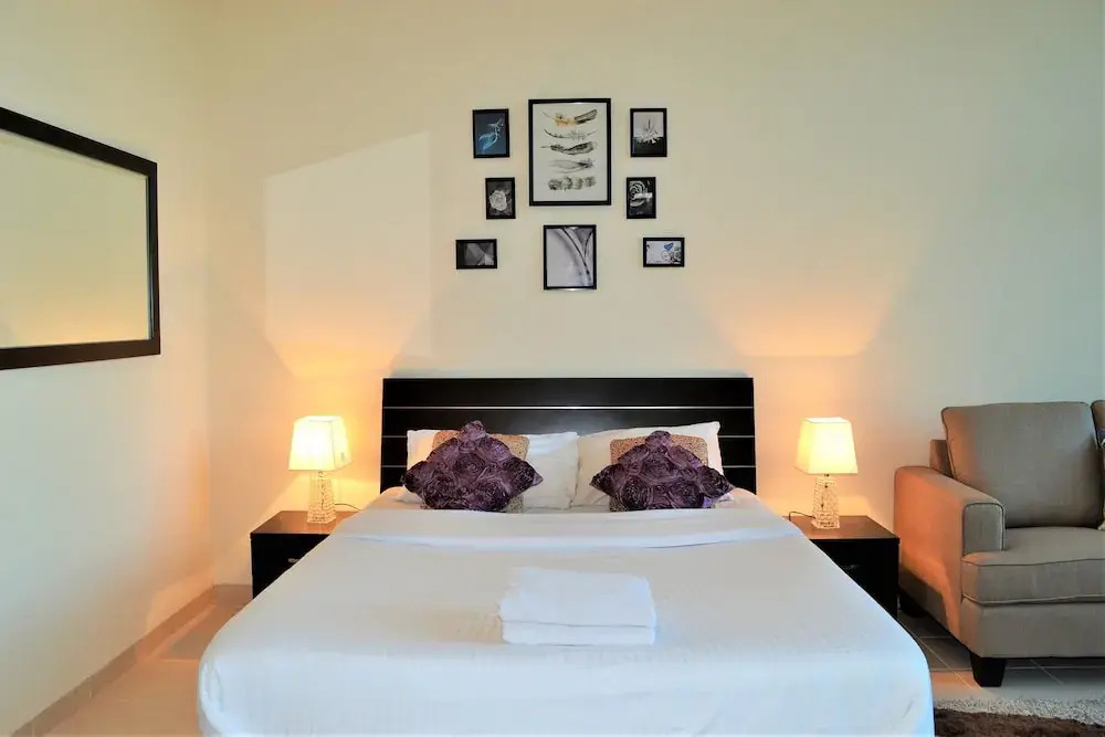 Дубай: MCLN - Spacious Furnished Studio