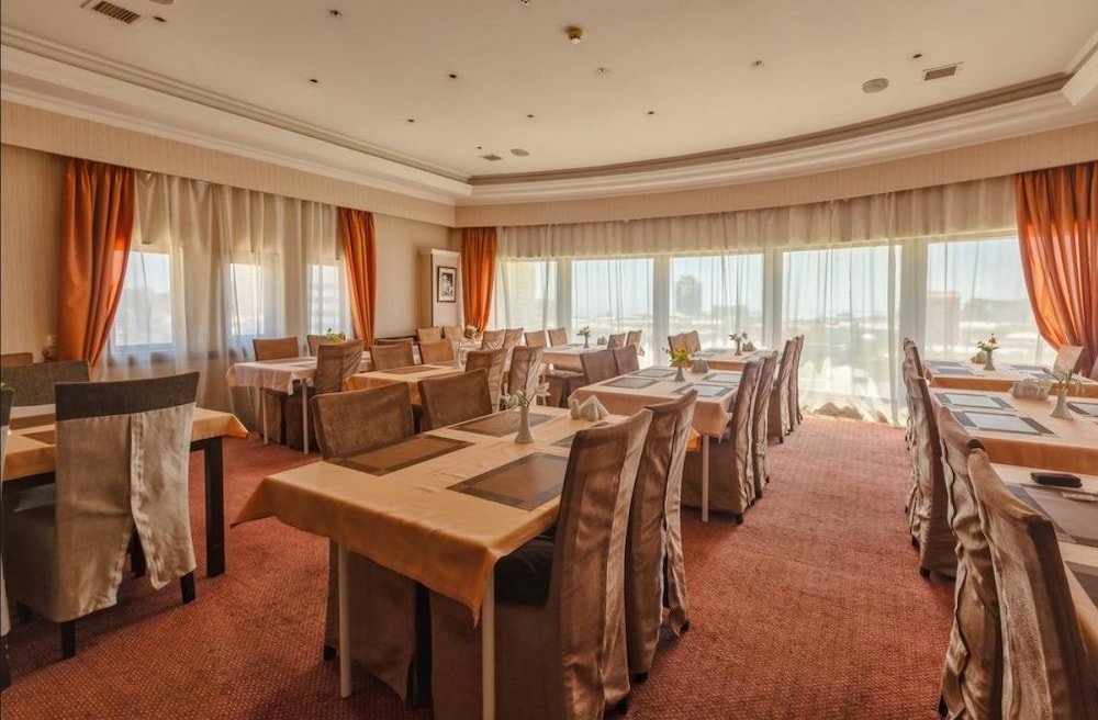 Баку: Diplomat Suites