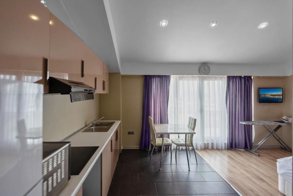 Баку: Diplomat Suites