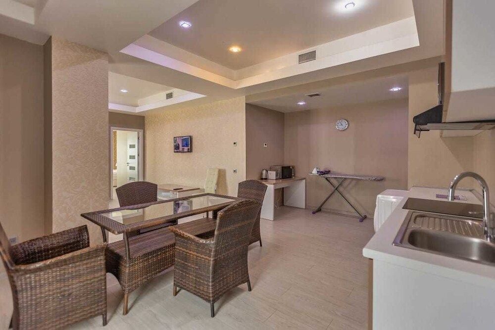 Баку: Diplomat Suites