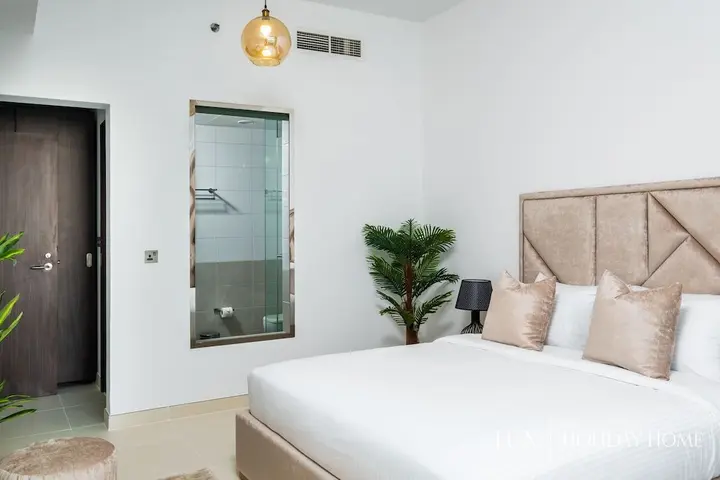 Дубай: Azure Residence by LUX Holiday Home