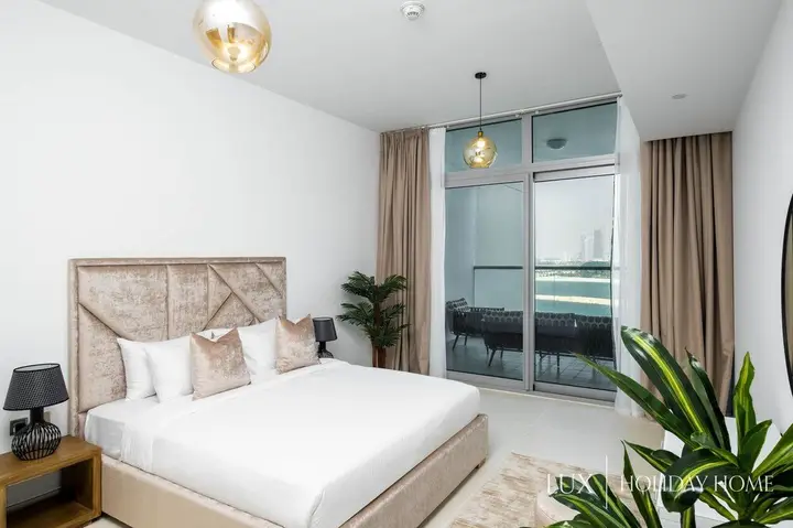Azure Residence by LUX Holiday Home — фото 6