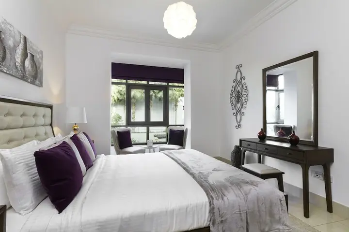 Дубай: Burj Khalifa Community by Maison Privee