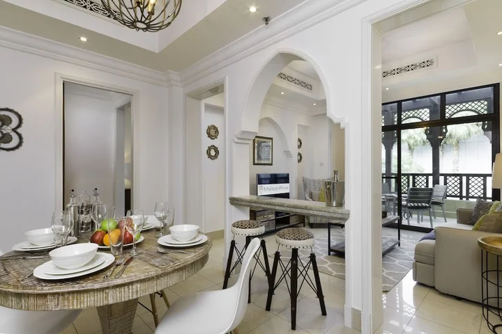 Дубай: Burj Khalifa Community by Maison Privee