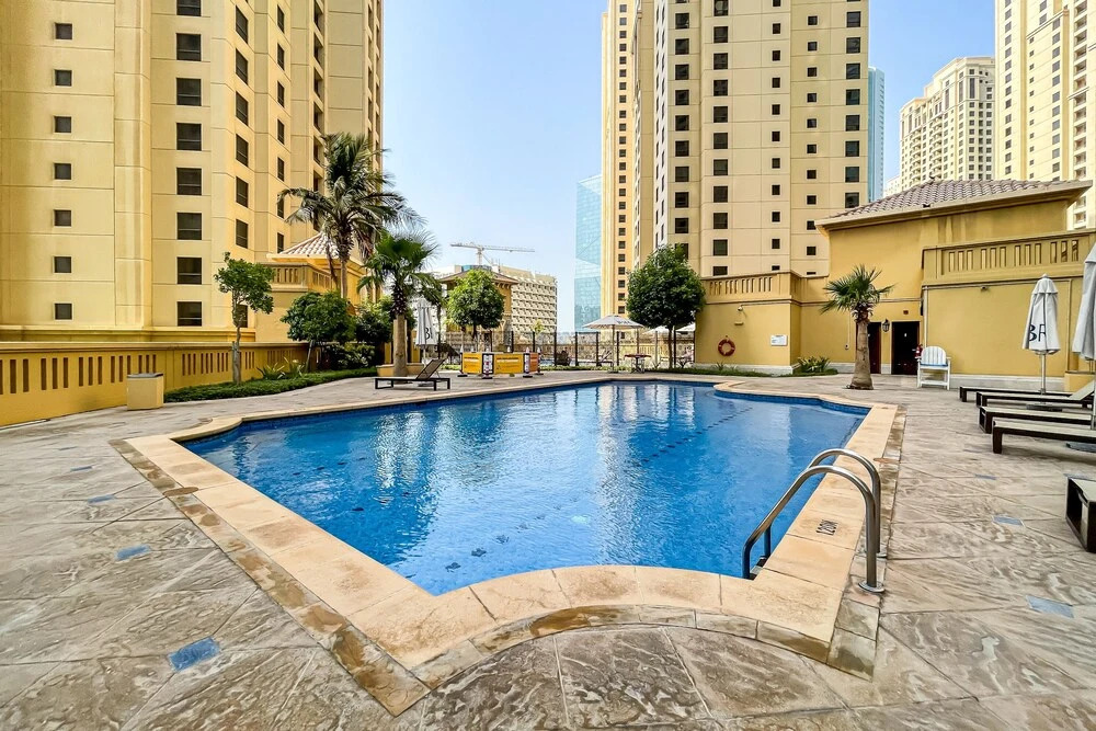 Дубай: 3 Minute Walk to Beach 1 Bed Rimal 3 JBR