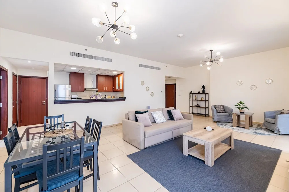 Дубай: 3 Minute Walk to Beach 1 Bed Rimal 3 JBR