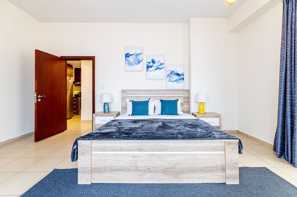 Дубай: 3 Minute Walk to Beach 1 Bed Rimal 3 JBR