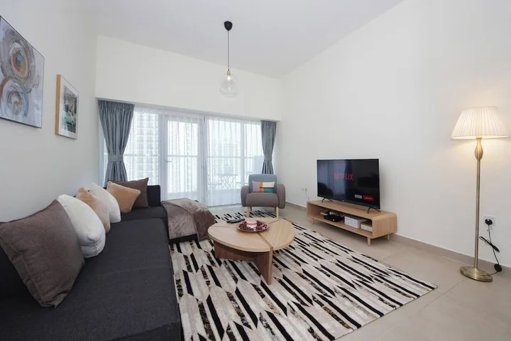 Дубай: Amazing Shaista 1 Bhk Apartment