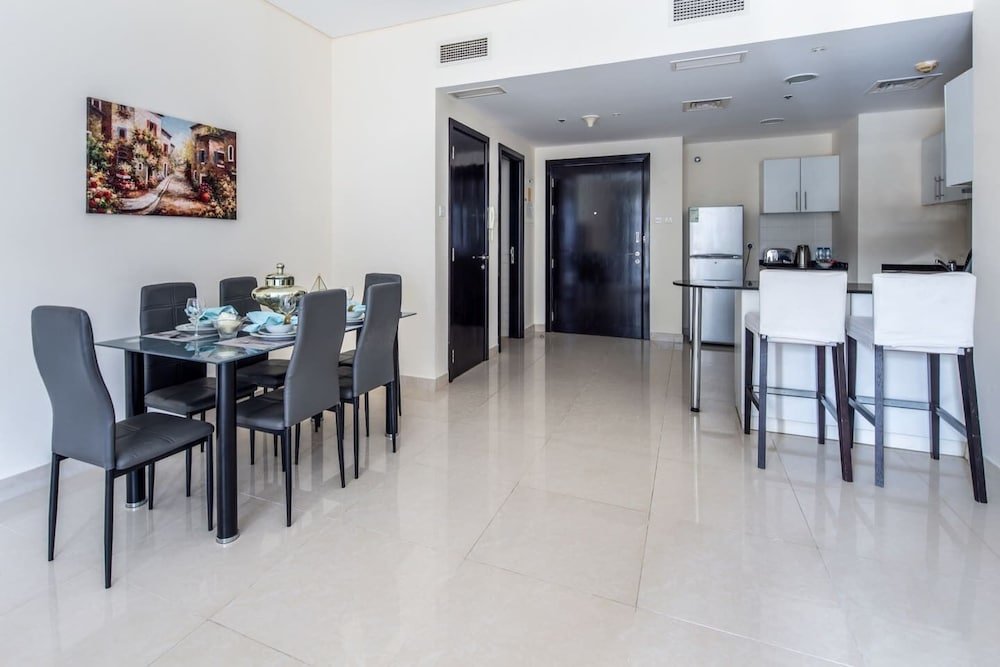 Дубай: Modern Design 1BR In Dubai Marina