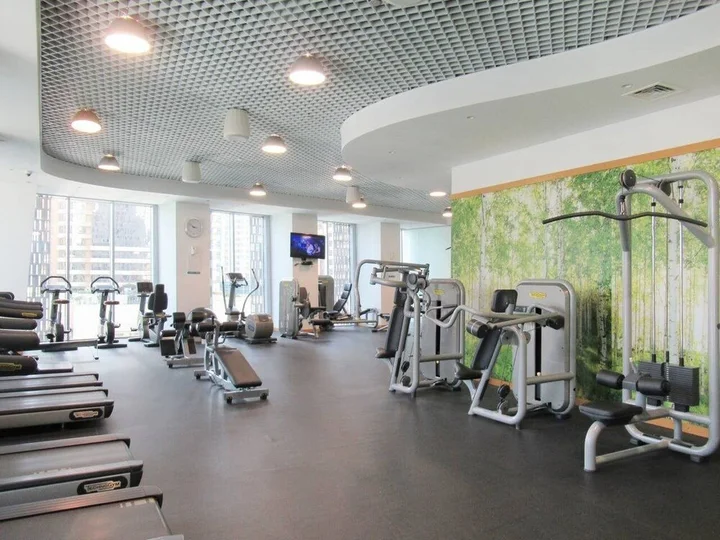 Дубай: Supreme 2BR Apartment - Cosmopolitan Living in Dubai Marina!