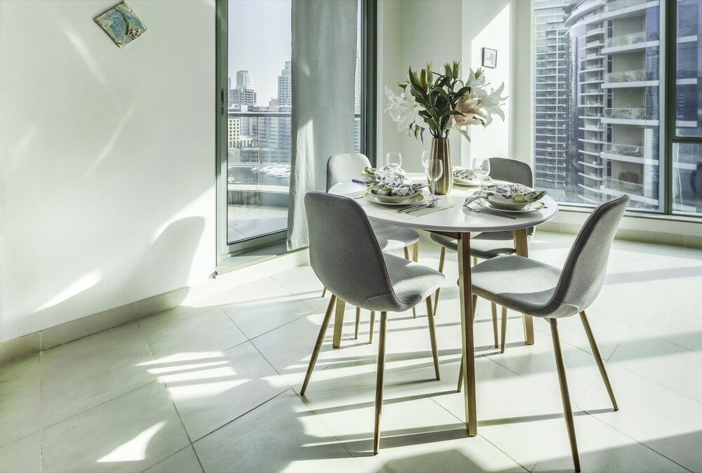 Дубай: Top-notch 2BR With Magical Marina Views!