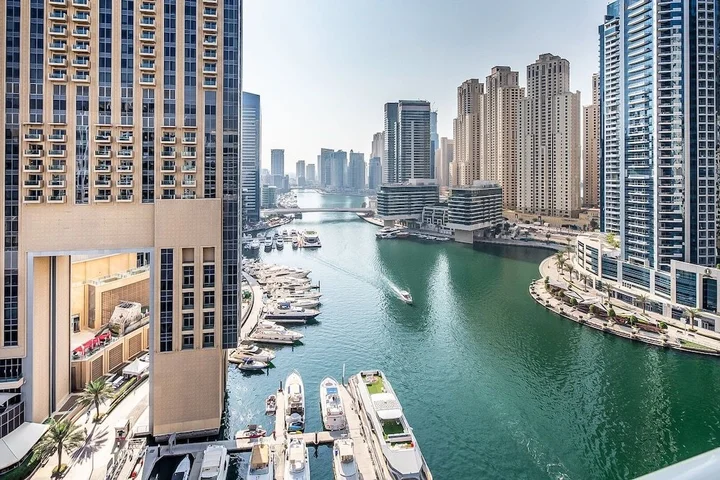 Дубай: Warm & Spacious 2BR in The Famous Dubai Marina