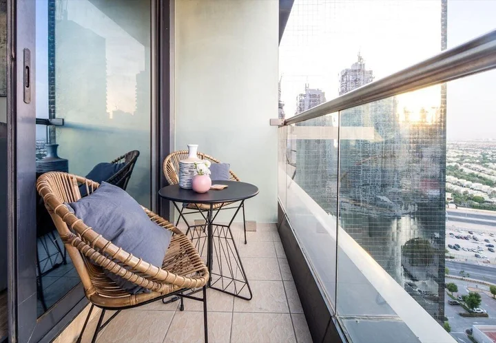 Дубай: Scandinavian Living in This Modern 2BR in Jlt!