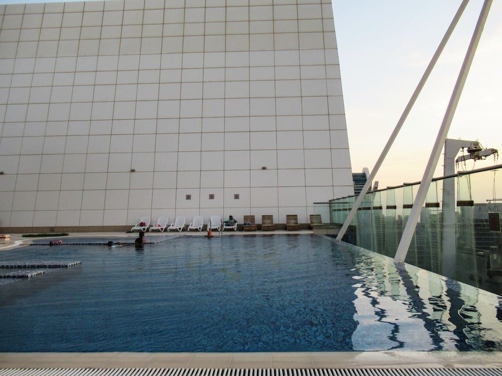 Дубай: Scandinavian Living in This Modern 2BR in Jlt!