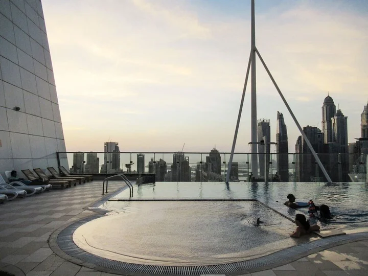 Дубай: Scandinavian Living in This Modern 2BR in Jlt!