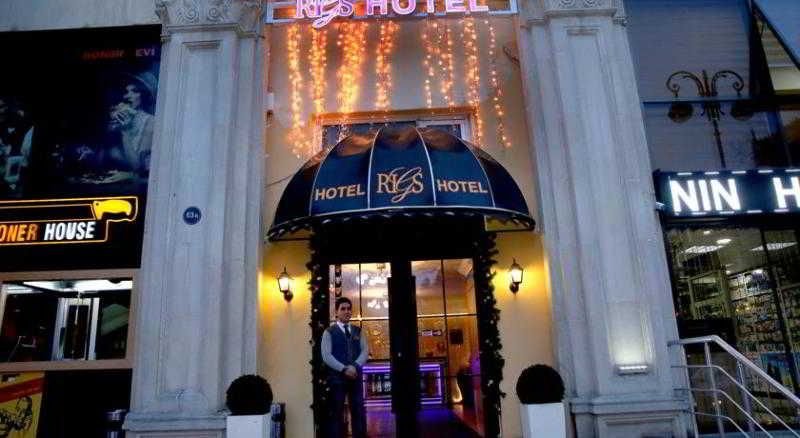 Баку: Rigs Hotel