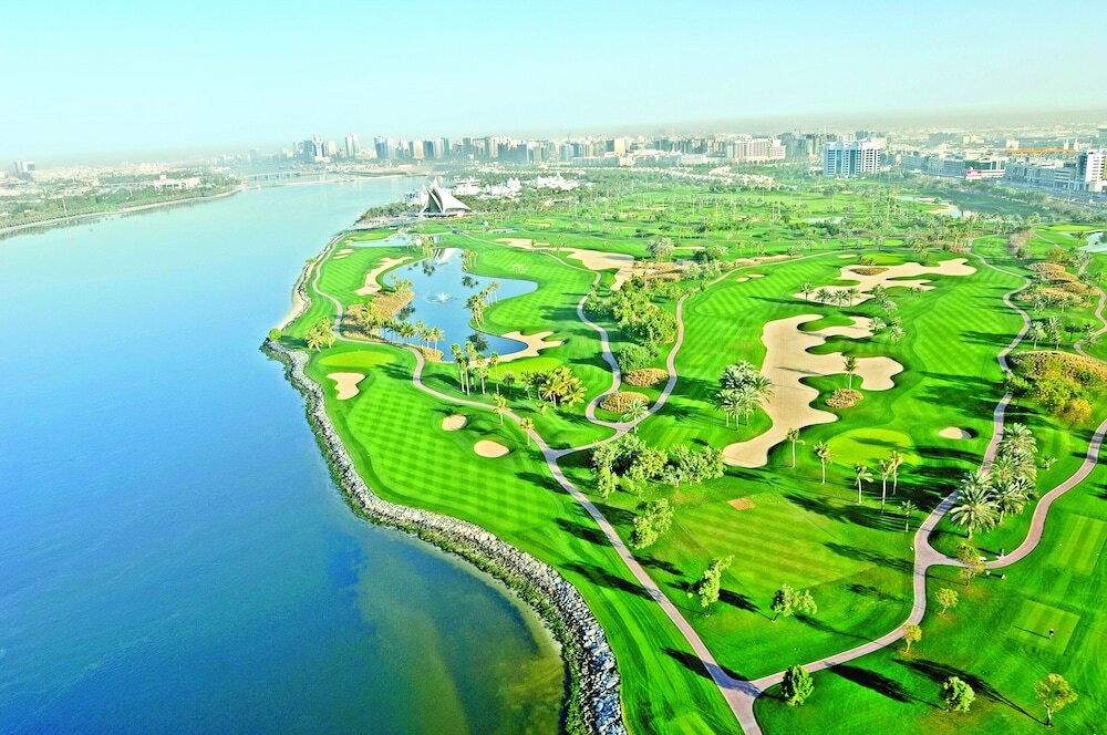 Дубай: Dubai Creek Club Villas