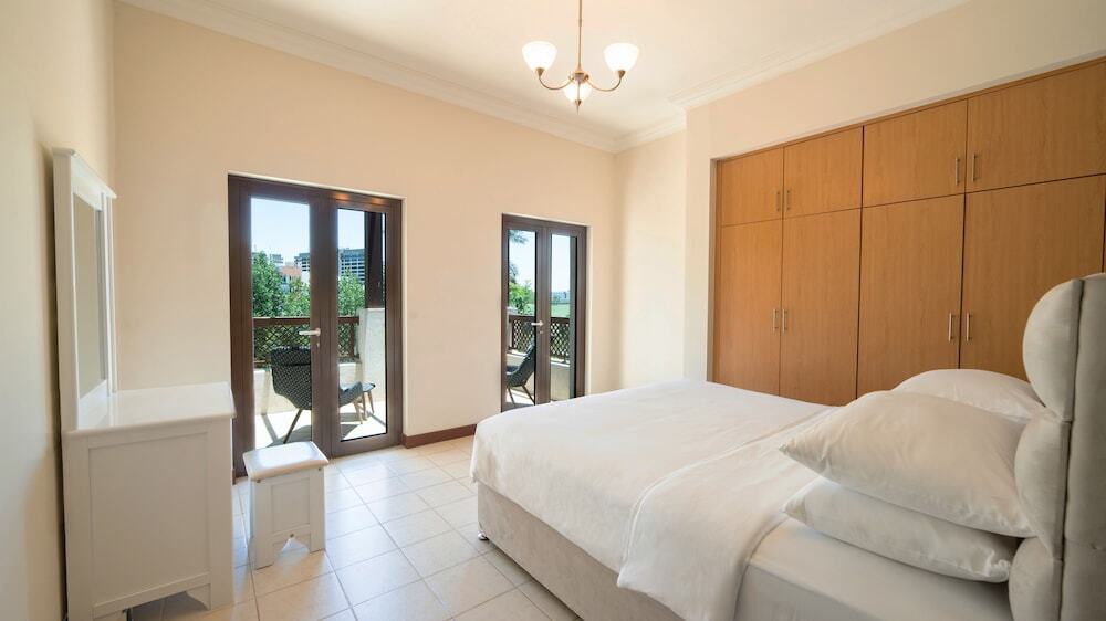 Дубай: Dubai Creek Club Villas