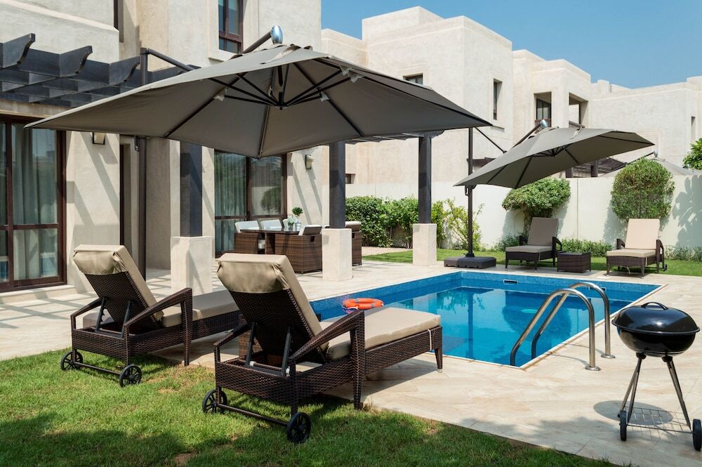 Дубай: Dubai Creek Club Villas