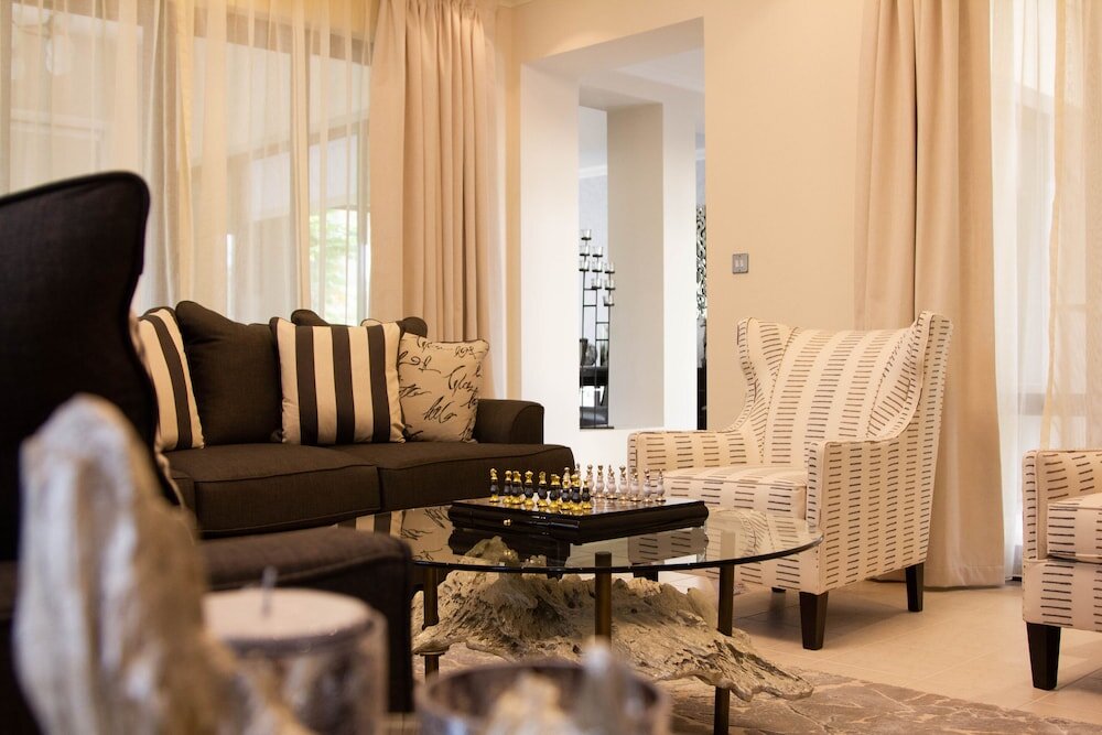 Дубай: Dubai Creek Club Villas