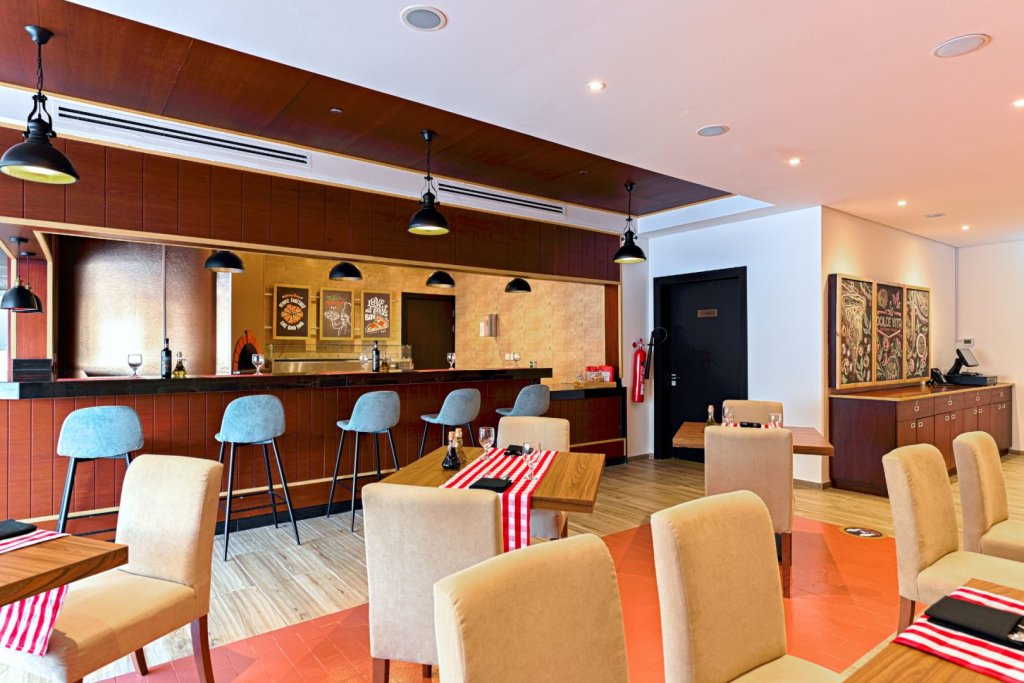 Дубай: TIME Asma Hotel