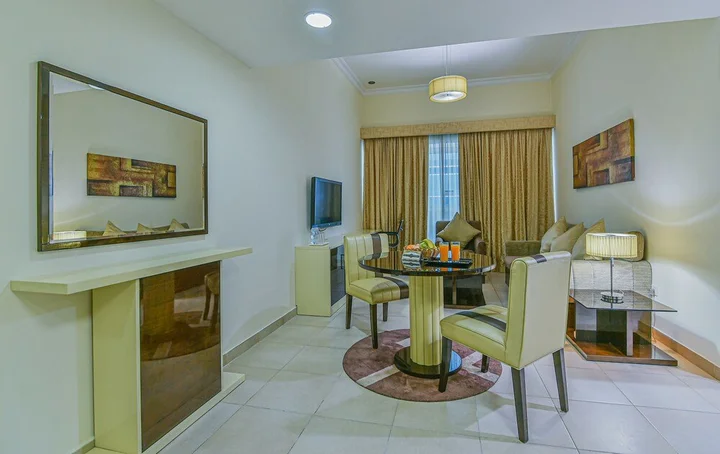 Дубай: Vista Hotel Apartments Deluxe